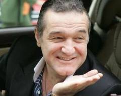 Gigi Becali i-a dat indicatii pretioase lui Reghecampf