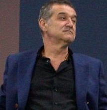 Gigi Becali surprins si deprimat
