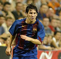 LIONEL MESSI, INVITAT SA PETREACA PASTELE LA SUCEAVA