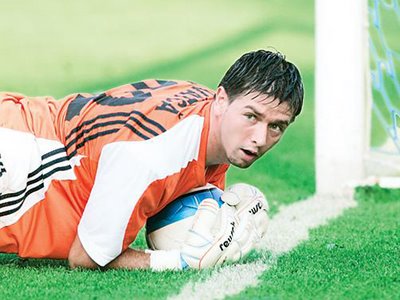 Portarul Cosmin Vatca oficial la Rapid